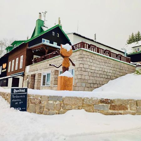 Hotel Peklo Pro Rodiny S Detmi Josefŭv Dŭl Ngoại thất bức ảnh